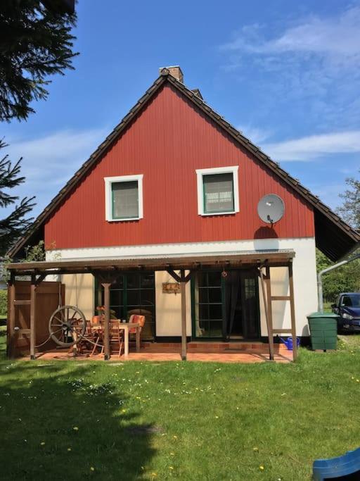 Trollhus - Grosses Familienfreundliches Ferienhaus Born Eksteriør billede